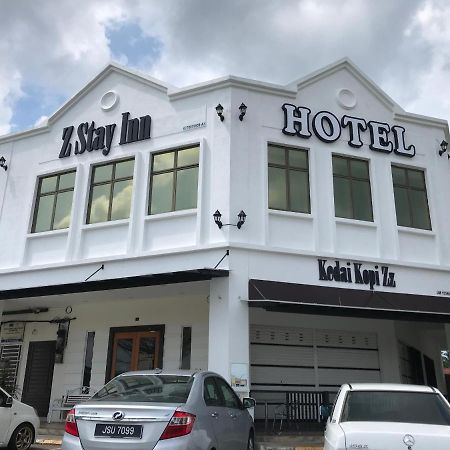 Oyo 90506 Z Stay Inn Hotel Simpang Renggam Dış mekan fotoğraf