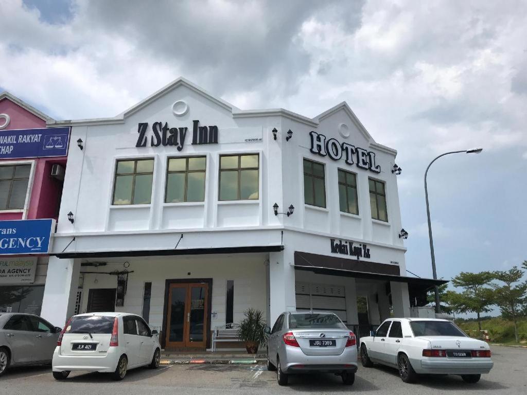 Oyo 90506 Z Stay Inn Hotel Simpang Renggam Dış mekan fotoğraf
